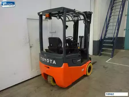 Elektryczne 3-kołowe 2024  Toyota 8FBES15T (4)