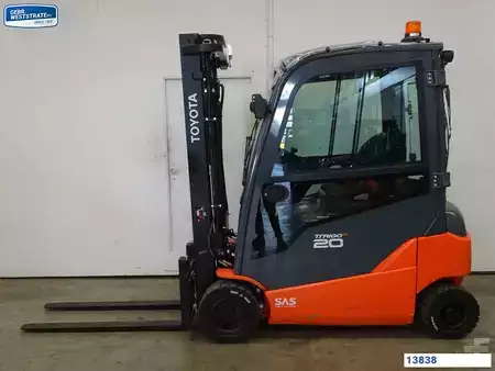 Elektro čtyřkolový VZV 2020  Toyota 8FBM20T (1)