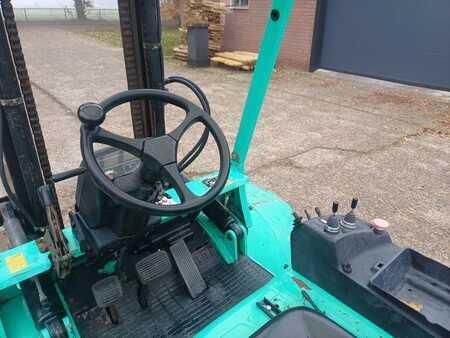 Dieselový VZV - Mitsubishi FD30 (7)