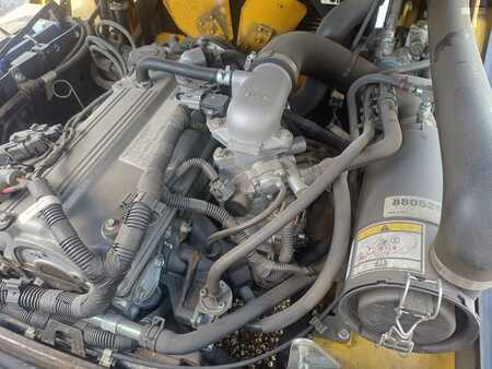 Gázüzemű targoncák 2011  Yale glp16vx (11)