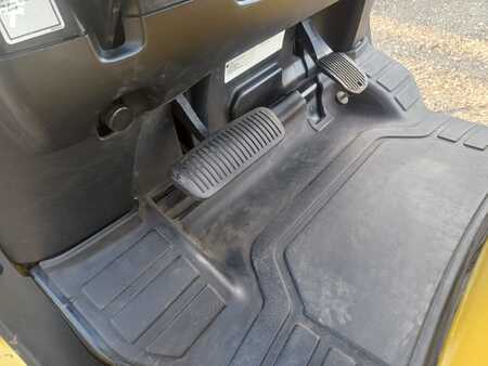 Gázüzemű targoncák 2011  Yale glp16vx (9)