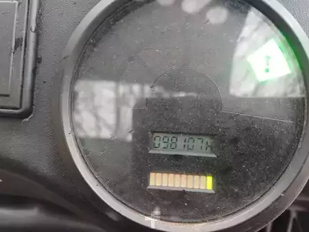 Carrelli elettrici 4 ruote 2008  Linde E30s-02 (9)