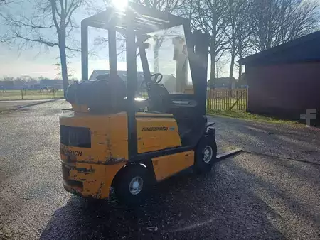 Gas truck - Yale glp20 (1)