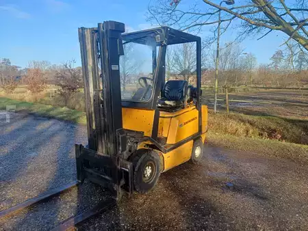 Gas truck - Yale glp20 (4)