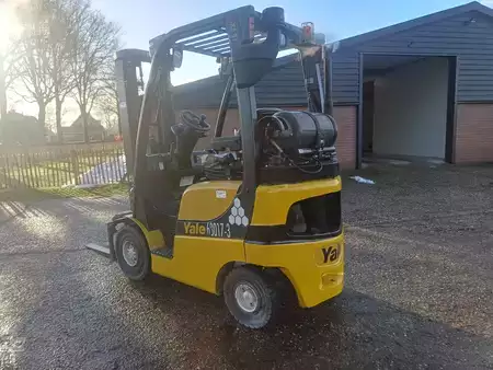 Gas gaffeltruck 2011  Yale glp16vx (3)