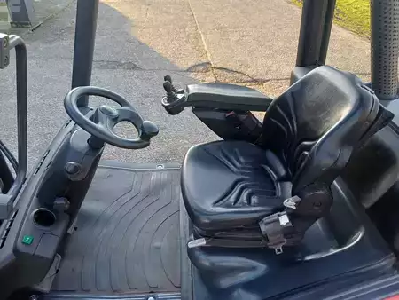 Diesel gaffeltruck 2008  Linde h35d (8)