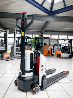 Elektrische palletwagens 2024  Bobcat LPM15N-7 (3)