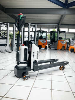 Elektrische palletwagens 2024  Bobcat LPM15N-7 (7)