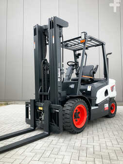 Diesel heftrucks 2023  Bobcat D35NXS (1)