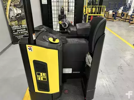 Reach Trucks 2020  Hyster N35ZR3 (1)
