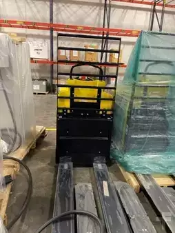 Surtidor de pedidos horizontal 2021  Hyster LO2.5 (2)