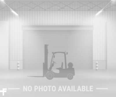 Propane Forklifts 2012  Yale GP050MX (1)