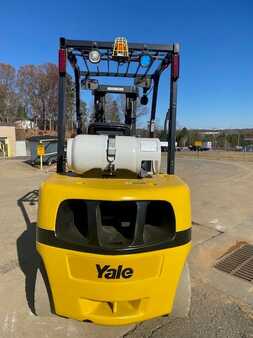 Propane Forklifts 2017  Yale GP060MX (4)