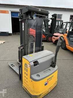 Stacker pedestre 2011  Atlet PSH160SDTFVH435 (8)