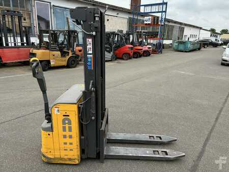 Stacker pedestre 2011  Atlet PSH160SDTFVH435 (2)