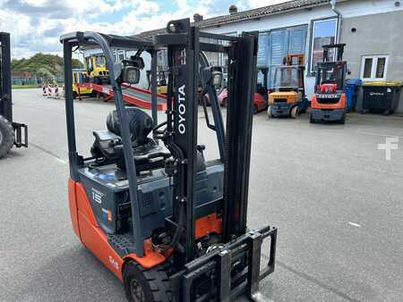 Elektro tříkolové VZV 2012  Toyota 8FBET15 (3)