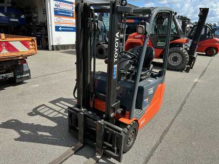 Elektro tříkolové VZV 2012  Toyota 8FBET15 (4)