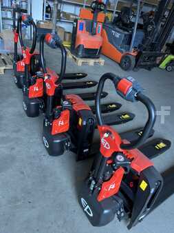 Horizontal-Kommissionierer 2025  EP Equipment F4 (3)