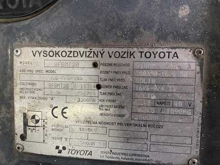 Elektro čtyřkolový VZV 2012  Toyota 8FBMT20 (5)