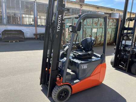 3-wiel elektrische heftrucks 2014  Toyota 8FBET16 (3)