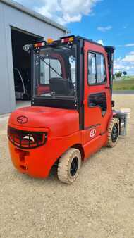 Electric - 4 wheels 2022  EP Equipment EFL302 mit Video (3)