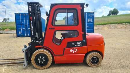 Electric - 4 wheels 2022  EP Equipment EFL302 mit Video (5)