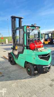 Mitsubishi FG35NT mit Video