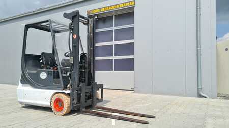 Elektro 3 Rad 1997  Linde e16c (1)