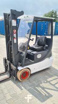 Elektro 3 Rad 1997  Linde e16c (2)