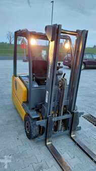 Elektro 3 Rad 2005 Jungheinrich EFG 216 k Bat 2023 (3)
