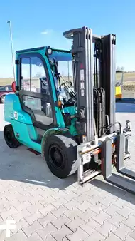 LPG heftrucks 2015  Mitsubishi FG45NT (6)