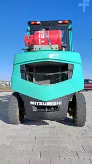 LPG heftrucks 2015  Mitsubishi FG45NT (8)