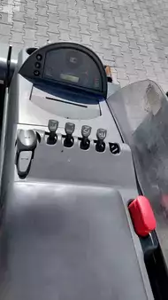 Tolóoszlopos targonca 2006  Crown ESR4500 mit Video (4)