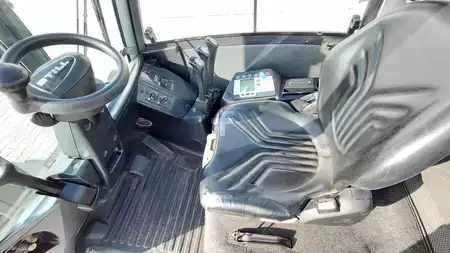 Dízel targoncák 2007  Still RX70-30 Diesel nur 1658 Stunden (10)