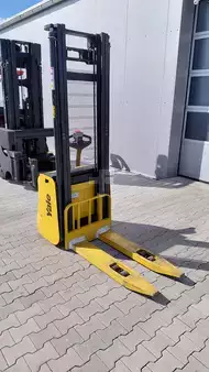 Pinontavaunu 2016  Yale MS10AC (6)
