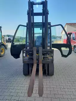 Treibgasstapler 2016  Yale GLP35 VX V2445 (3)