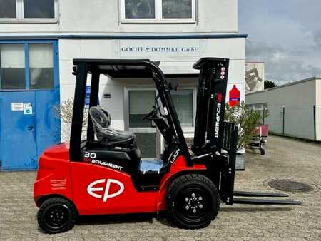 El truck - 4 hjulet 2023  EP Equipment EFL 303 (1) 