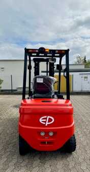 Electric - 4 wheels 2023  EP Equipment EFL 303 (5) 