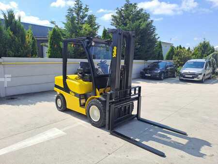 Diesel Forklifts 2010  Yale GDP35VX (3)