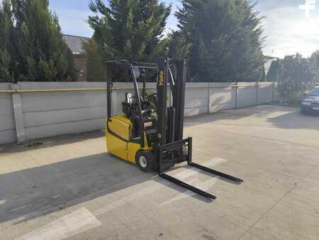 Electric - 3 wheels 2017  Yale ERP15VT (4)