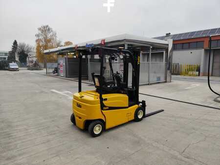 Electric - 4 wheels 2017  Yale ERP20VF (3)