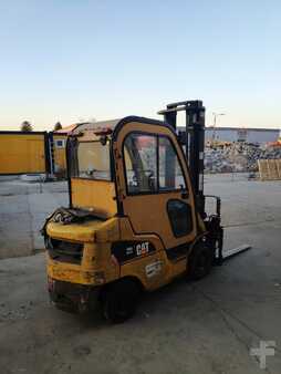 LPG Forklifts - CAT Lift Trucks GP20CN (2)