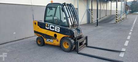 Chariots téléscopiques fixes 2010  JCB TLT25 (5)