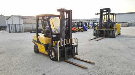 Diesel Forklifts 2011  Yale GDP35VX (4)