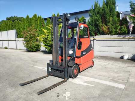 Electric - 4 wheels 2003  Linde E25, battery 2019 (1)