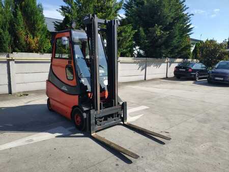 Electric - 4 wheels 2003  Linde E25, battery 2019 (4)