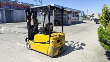 Eléctrica de 3 ruedas 2017  Yale ERP16 VT (6)