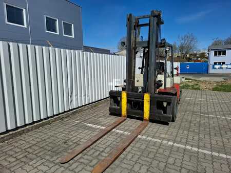 Carretilla elevadora diésel - Nissan DF05A60U (2)