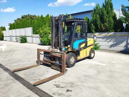 Diesel heftrucks 2017  Yale GDP50VX (1)
