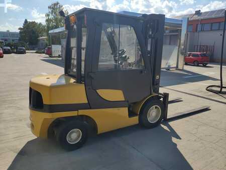 Dieselstapler 2018  Yale GDP35VX (4)
